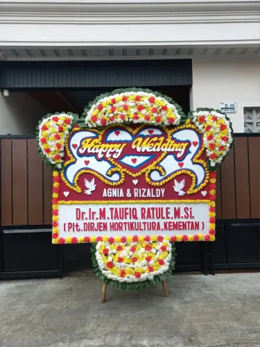 Papan Bunga Pernikahan nagasari